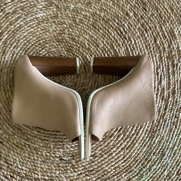 VINCE Allison Leather Peep-Toe Mule, Nude Size 9.5 - Picture 6 of 8